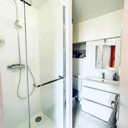 The King Duplex In The Enter Of فونتانبلو