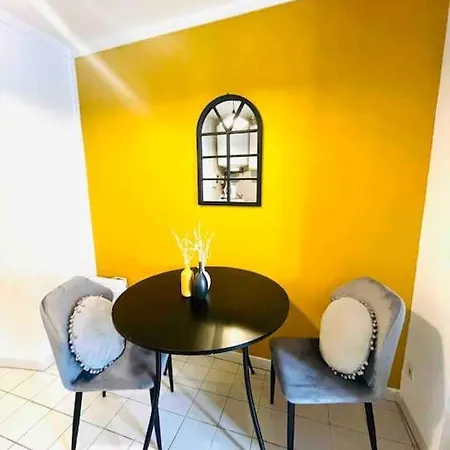 شقة The King Duplex In The Enter Of فونتانبلو