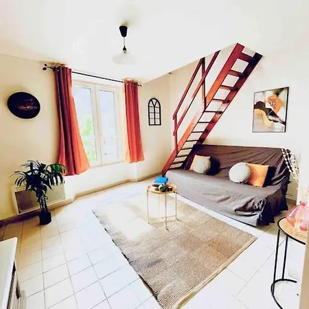 The King Duplex In The Enter Of